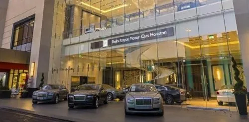 Первый в США дилер Bentley, Bugatti и Rolls-Royce теперь принимает криптовалюты